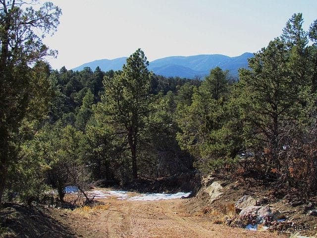 1st image of 32 Locke Mountain Dr