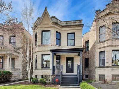 2712 N Francisco Ave, Chicago, IL, 60647