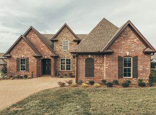 221 Buckleigh Point, Gallatin, TN 37066