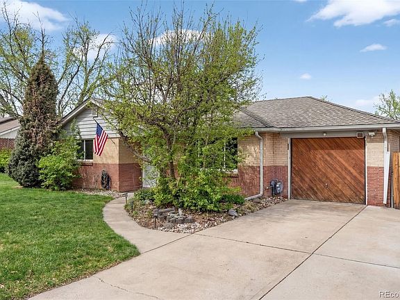 3rd image of 6625 W 44th Place