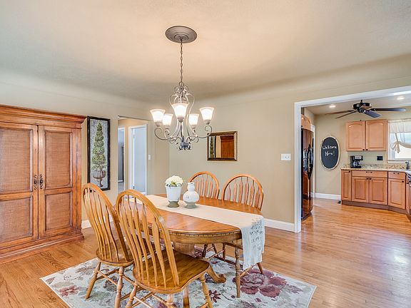 3rd image of 3316 Margarette Dr