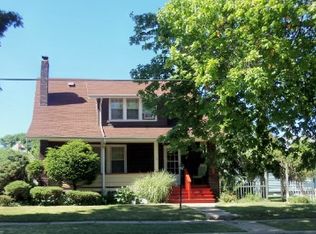 606 W Central Blvd, Kewanee, IL 61443