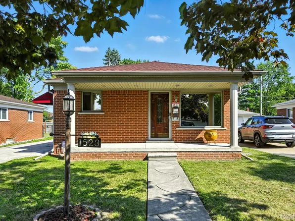 1523 Marion Ave, Lincoln Park, MI 48146