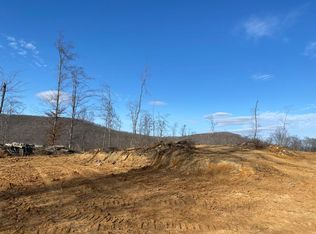 Bear Hollow Ln, Livingston, TN 38570