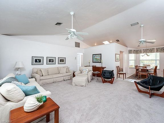 3rd image of 482 Lake Murex Cir