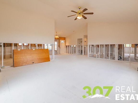 5th image of 23 Sage Dr