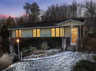431 Sun Valley Dr, Pittsburgh, PA 15239