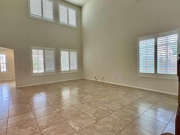 4th image of 2342 W Desert Broom Pl