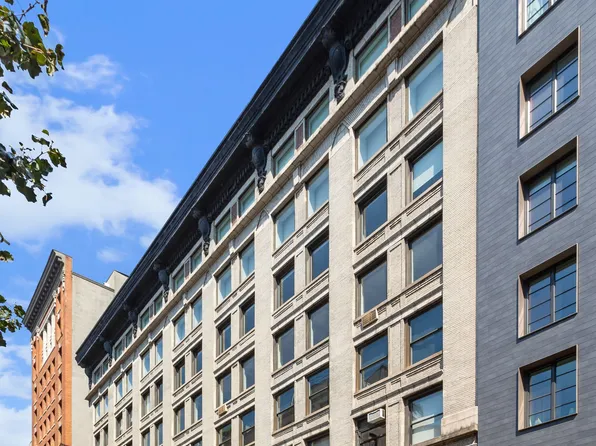 227 West 17th Street image 13 of 13