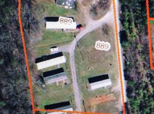 901 Tightsqueeze Rd, Chatham, VA 24531