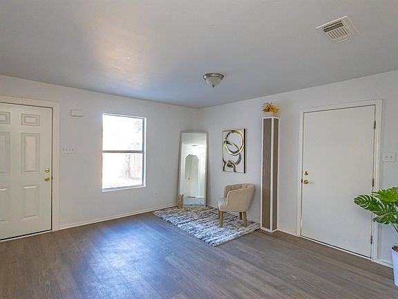 3rd image of 322 Ocean Dr
