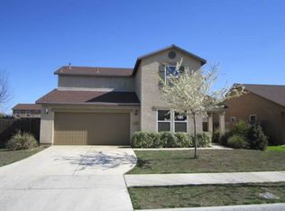 236 S Sol Ct, Visalia, CA 93292