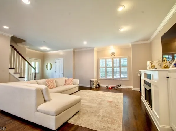 199 D Amboy Ave BLDG 4 #199D, Metuchen Boro, NJ 08840