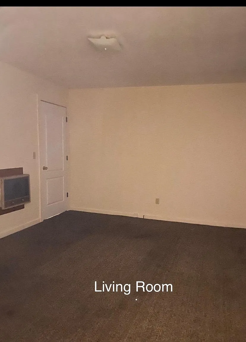 2 bed, 1092 sqft, $700 — Photo 4