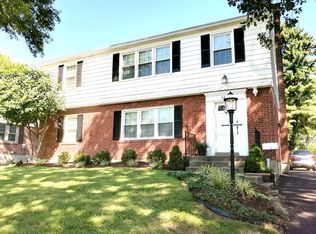 5694 Euclid Rd, Cincinnati, OH 45236