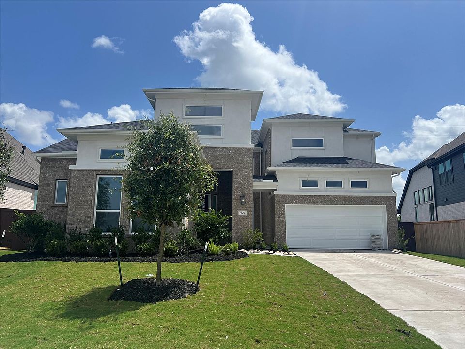 1st image of 8607 Blue Grotto Ln