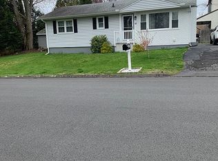 10 Arrowhead Dr, Bristol, CT 06010