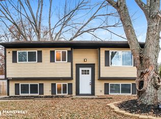 2774 Abington Rd, Columbus, OH 43231