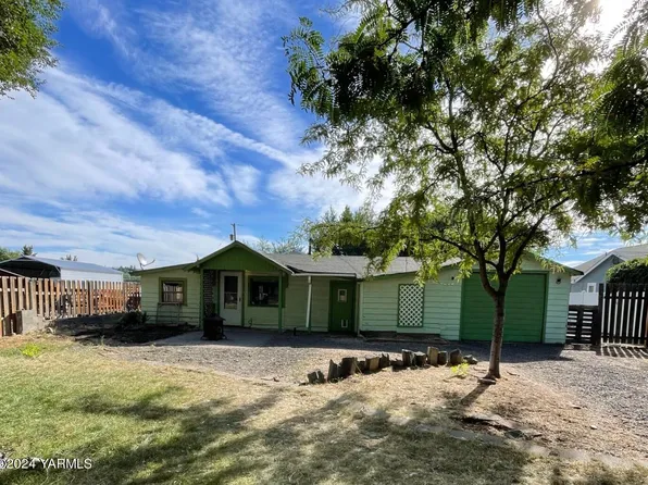 161 S Kershaw Dr, Yakima, WA 98908