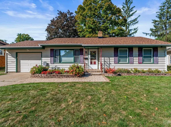 546 N Alfred Ave, Elgin, IL 60123