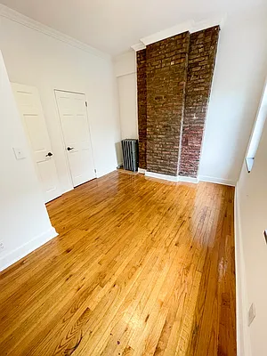 Rented by City Connections Realty | media 18