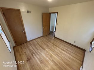 4718 N Sherman Blvd APT 1, Milwaukee, WI 53209