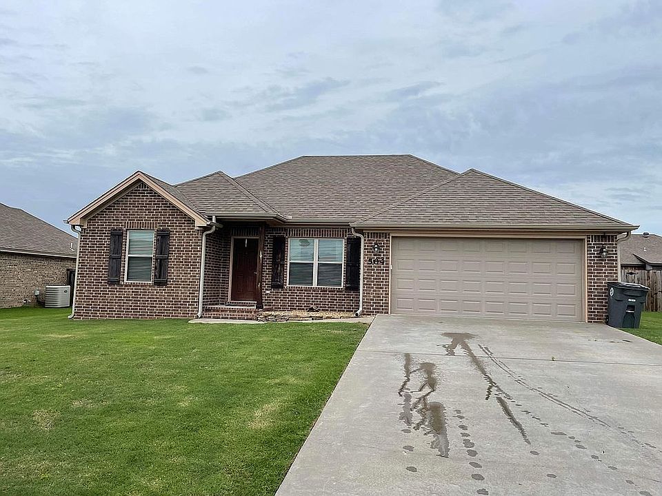 1st image of 504 Wycliffe Dr