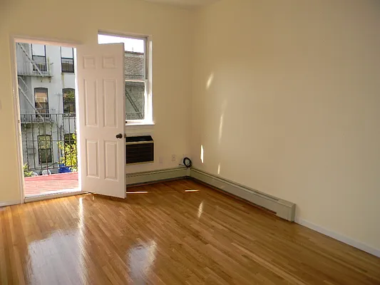 Sold by Orrichio Anderson | media 22