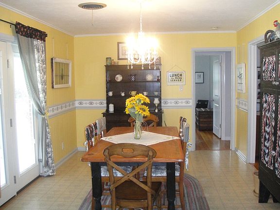 4th image of 4517 Alamo Dr