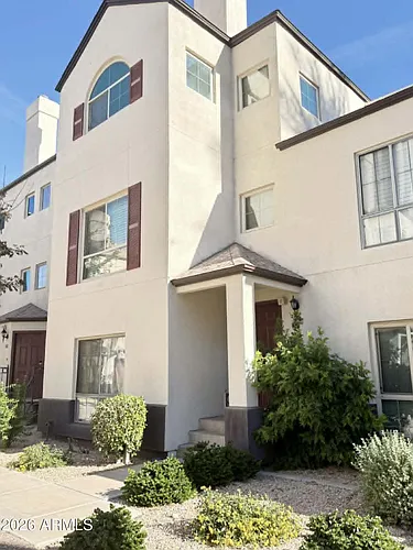 100 E Fillmore St #208 Photo 1