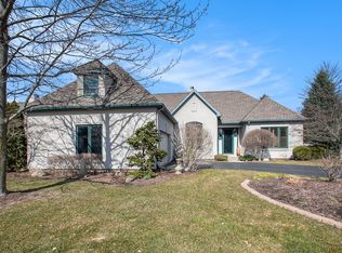 1540 S Lake George Dr, Mishawaka, IN