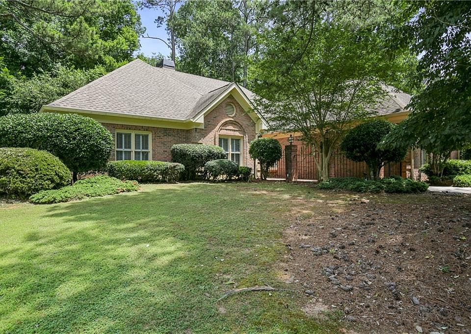1st image of 1472 Livingston Dr SW