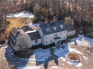 2661 Congress St, Fairfield, CT 06824