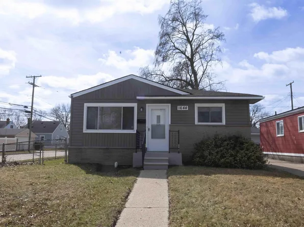 1644 E Woodruff Ave, Hazel Park, MI 48030