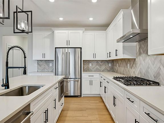 7th image of this home