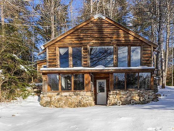 2nd image of 570 Knights Hill Road
