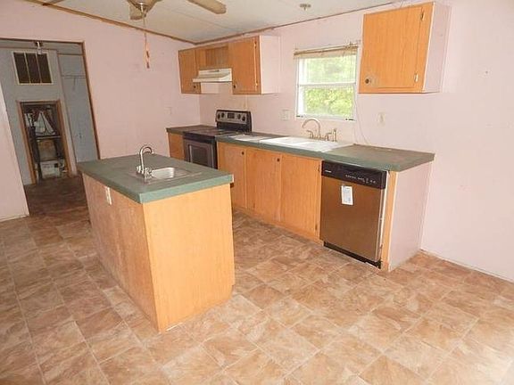 3rd image of 508 Springdale Rd