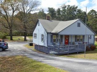 330 Lilac Ln, Spartanburg, SC 29303