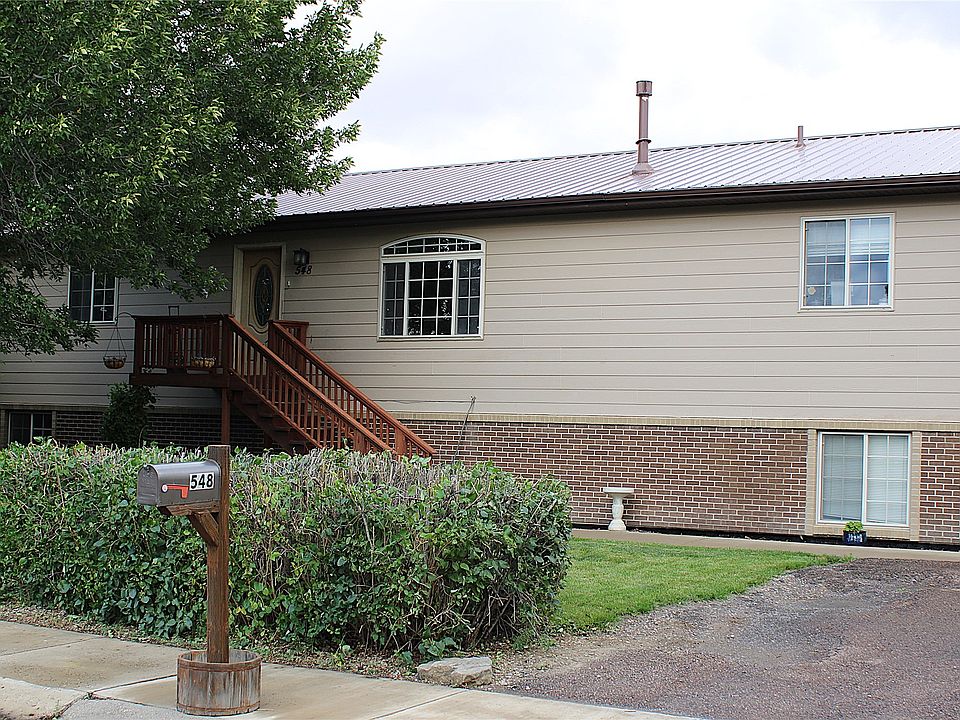 1st image of 548 7th Ave S