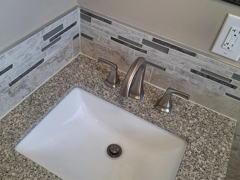805 Ridgeway Ave #2 — Photo 32