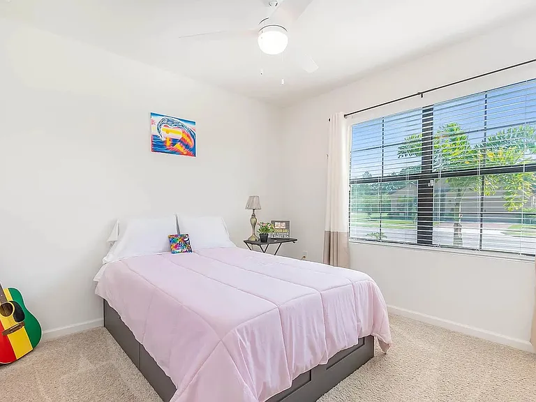 704 Acadia Ct SE — Photo 4