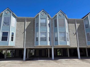 18617 Egret Bay Blvd APT 504, Houston, TX 77058