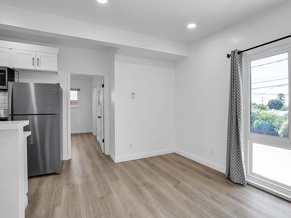3rd image of 1611 McGee Ave APT 3