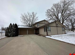 105 S 11th St, Scribner, NE 68057