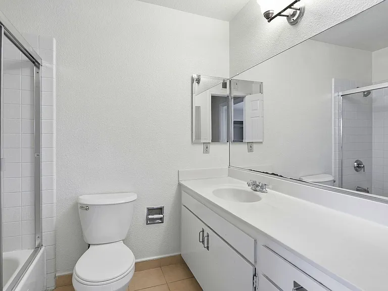 663 Albion Dr — Photo 28