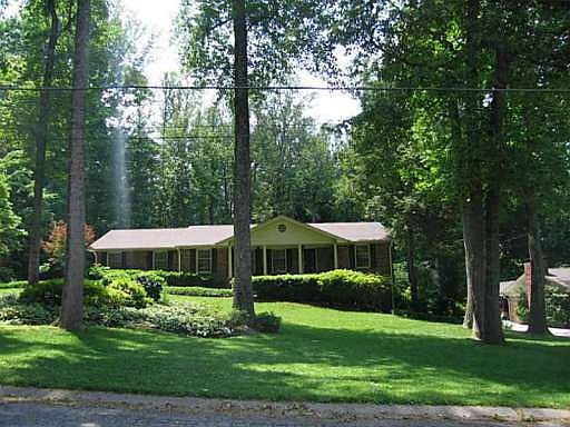 1st image of 2402 Lauderdale Dr