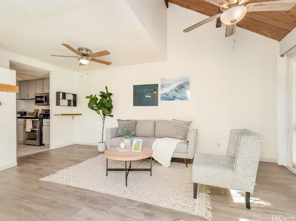525 Pepeekeo St #752B, Honolulu, HI 96825