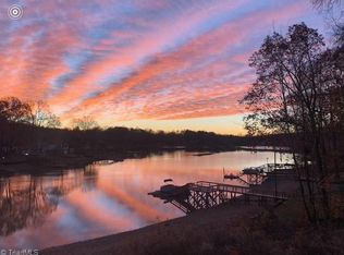 479 Riverside Dr, Lexington, NC 27292