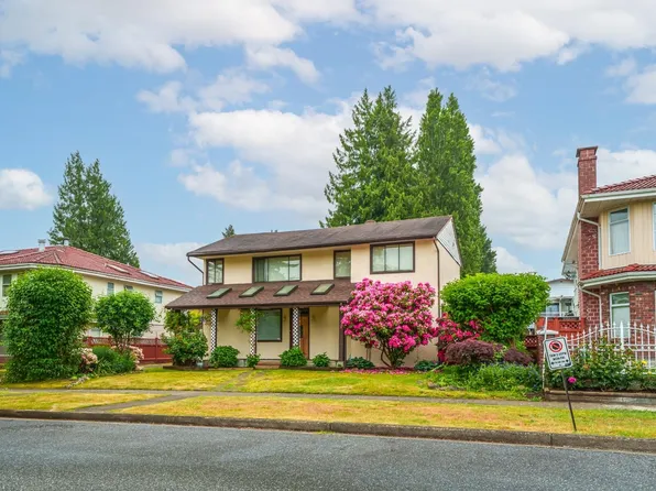 7624 Ulster St, Burnaby, BC V5E 2E9