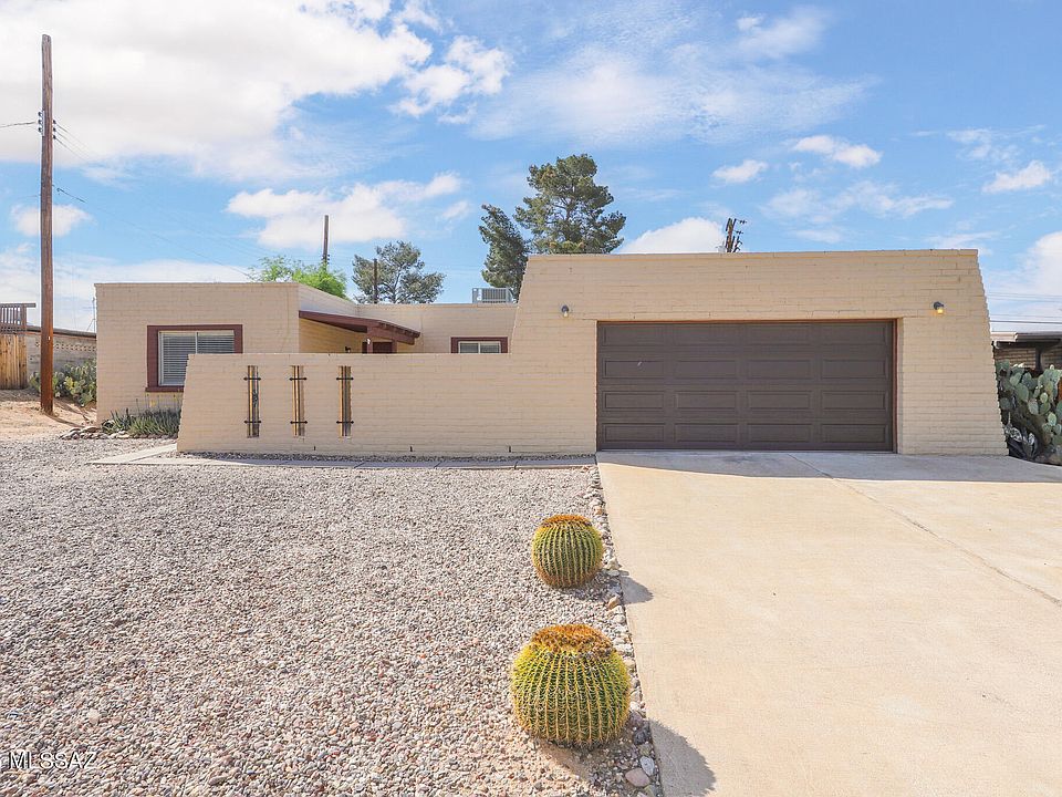 1st image of 3159 W Calle Fresa
